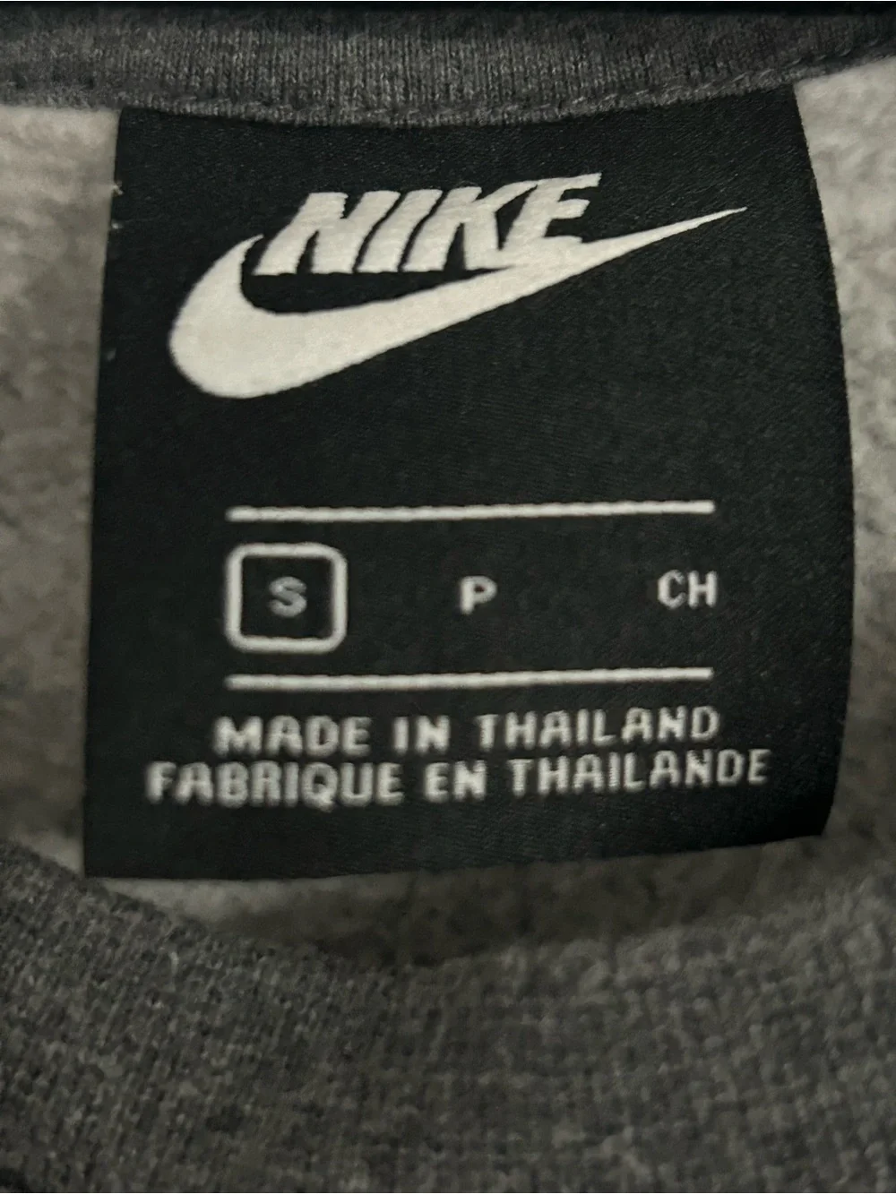 Nike Men's Gray Crewneck Sweatshirt with White Swoosh